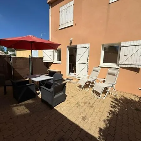 Climatise 4 Personnes, Terrasse, Parking Privatif Et A 300 M Du Centre