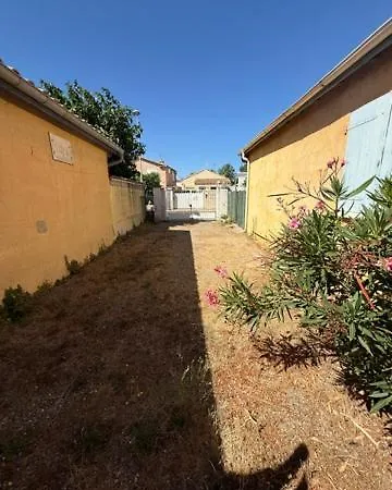 Climatise 4 Personnes, Terrasse, Parking Privatif Et A 300 M Du Centre *