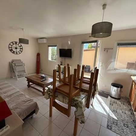 Daire Climatise 4 Personnes, Terrasse, Parking Privatif Et A 300 M Du Centre Valras-Plage